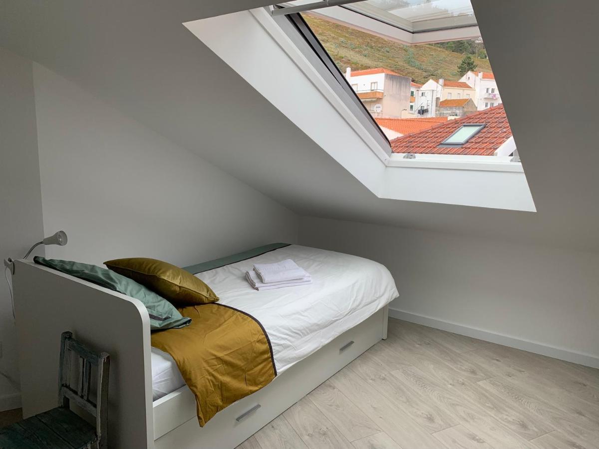 Ferienwohnung Casa Na Onda Elevador Nazaré Exterior foto